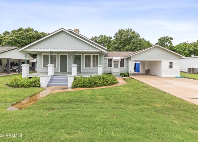 Property at 707 W Veterans Memorial Dr, Kaplan, LA 70548, 2 beds, 2 baths