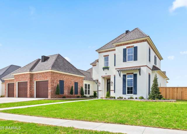 Property at 201 Ivy Cottage Dr, Youngsville, LA 70592, 4 beds, 4.5 baths