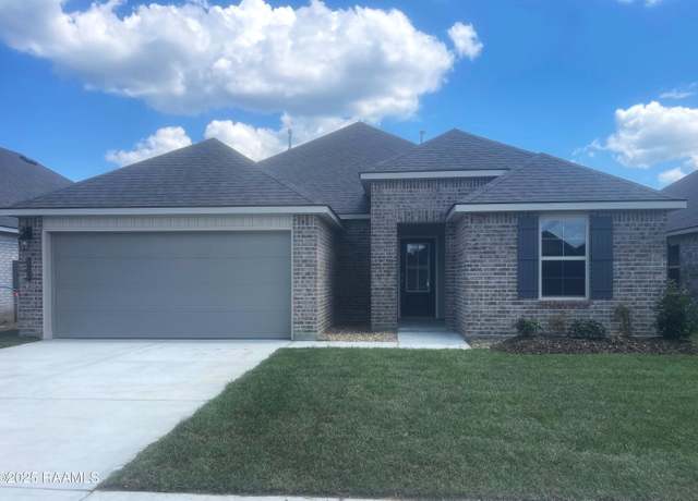 Property at 122 Lake Ridge Dr, Broussard, LA 70518, 3 beds, 2 baths