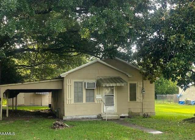 Property at 805 S Mcgown St, Rayne, LA 70578, 3 beds, 1 bath