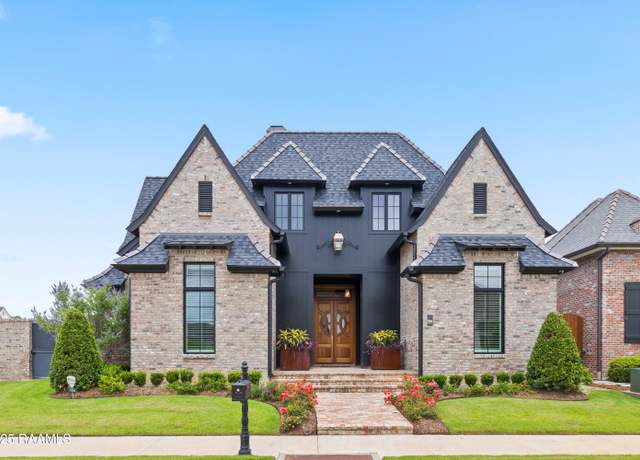 Property at 104 Moondance Ln, Lafayette, LA 70508, 4 beds, 4 baths