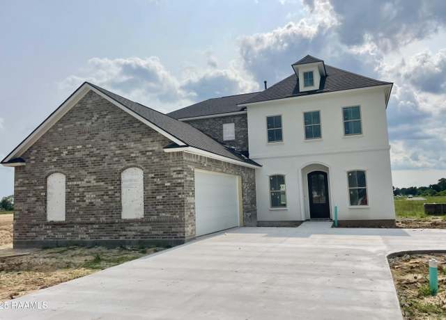 Property at 111 Candy Cane Ln, Youngsville, LA 70592, 5 beds, 4 baths