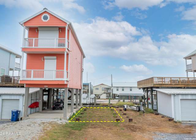 Property at 207 Beacon Ln, Cypremort Point, LA 70538
