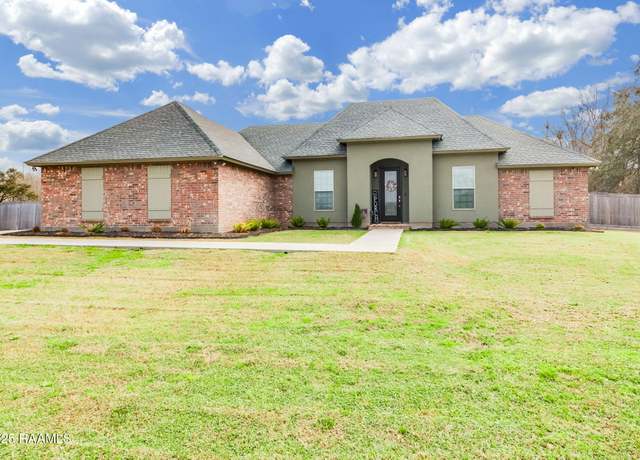 Property at 1274 Camp Bon Temps Rd, Breaux Bridge, LA 70517, 4 beds, 2.5 baths