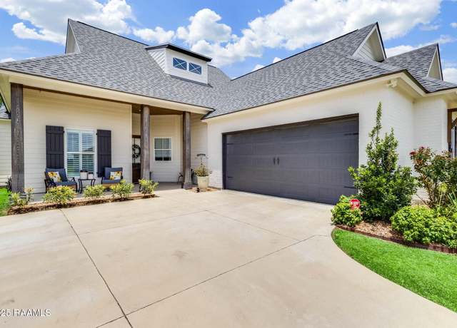 Property at 117 Trail Pointe Dr, Scott, LA 70583, 4 beds, 2 baths