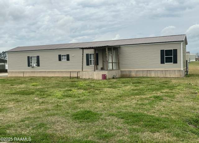 Property at 205 Chardonnay Dr, Opelousas, LA 70570, 3 beds, 2 baths