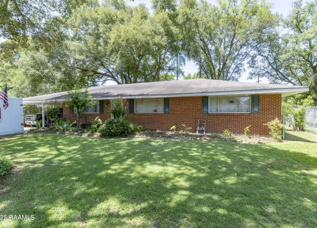 Property at 9375 Cuyhanga Pkwy, Baton Rouge, LA 70815, 3 beds, 2 baths