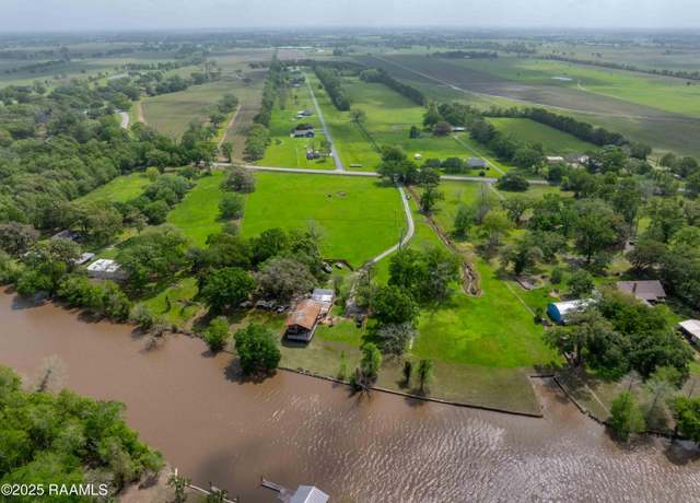 Property at 9204 La Hwy 82, Abbeville, LA 70510