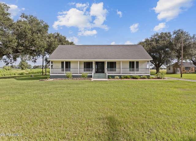 Property at 9224 La-697, Maurice, LA 70555, 3 beds, 2 baths