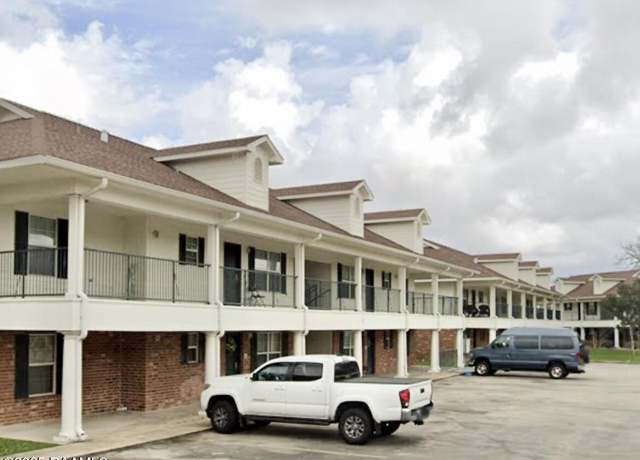 Property at 725 Mary St, New Iberia, LA 70560