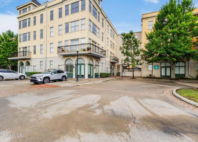 Property at 201 Settlers Trace Blvd #4404, Lafayette, LA 70508, 2 beds, 2 baths