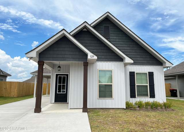 Property at 125 Cranston Ct, Lafayette, LA 70507, 4 beds, 2 baths
