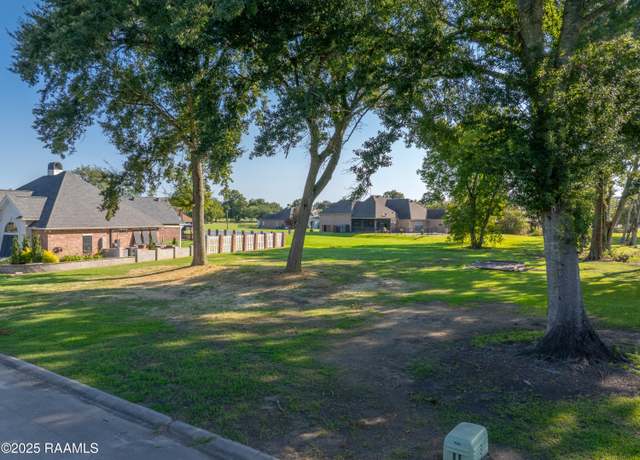 Property at 109r Squirrel Run Dr, New Iberia, LA 70560