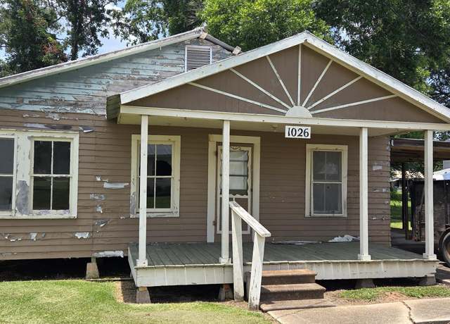 Property at 1026 George Calais Rd, Arnaudville, LA 70512, 3 beds, 1 bath