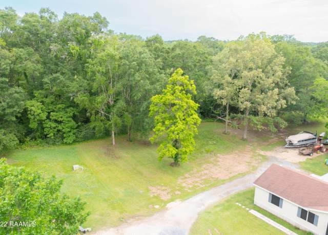 Property at Tbd Pedicoat Cir Unit 3-4, Breaux Bridge, LA 70517
