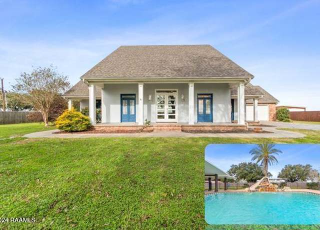 Property at 1015 Berard Dumatrait Rd, Breaux Bridge, LA 70517, 4 beds, 3 baths