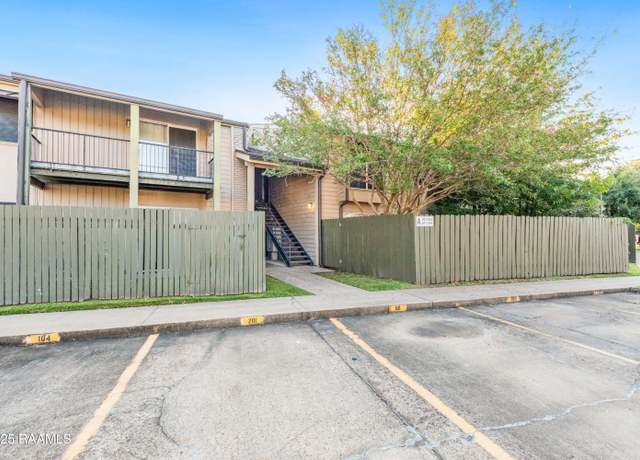 Property at 220 Doucet Rd Apt 201a, Lafayette, LA 70503, 2 beds, 2 baths