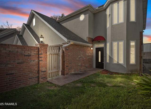 Property at 111 Georgetown Loop, Lafayette, LA 70506, 3 beds, 3.5 baths