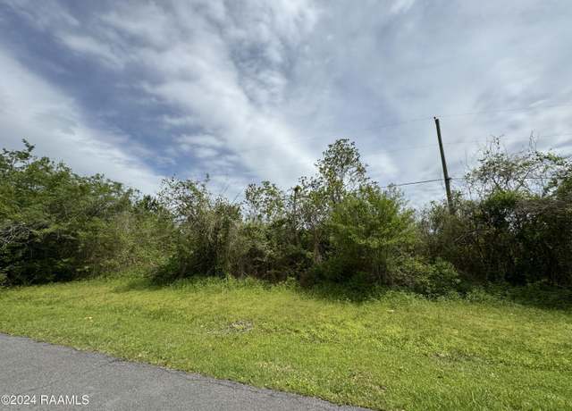 Property at Tbd Hwy 182, Opelousas, LA 70570