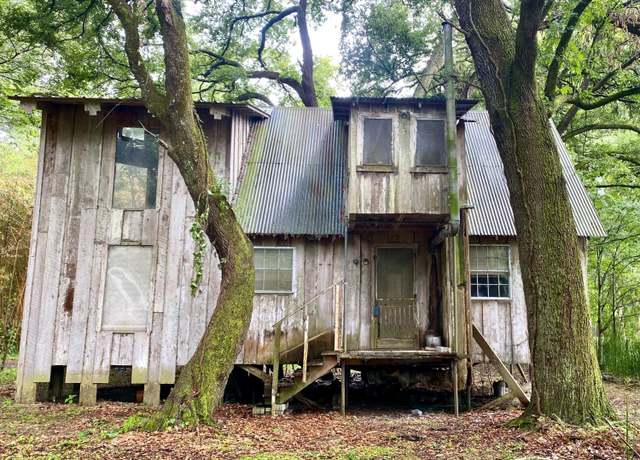 Property at 1114 Herman Dupuis Rd, Breaux Bridge, LA 70517, 2 beds, 1 bath