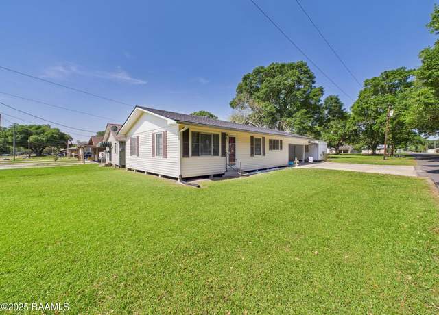 Property at 701 W 8th St, Kaplan, LA 70548, 2 beds, 1.5 baths