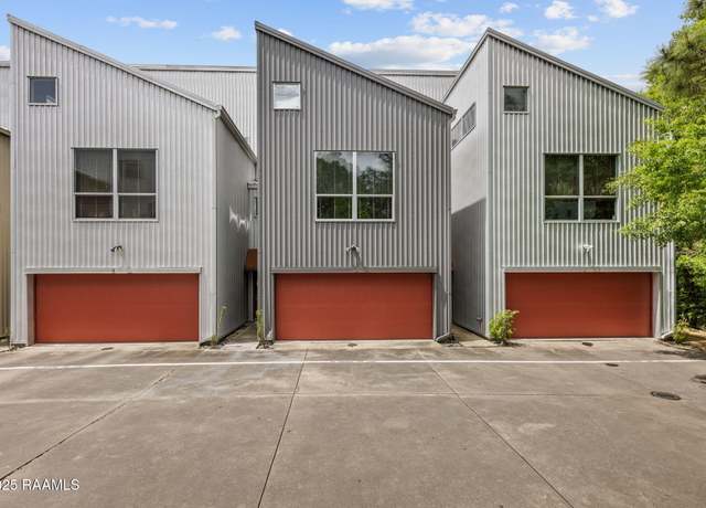 Property at 1201 S College Rd #10, Lafayette, LA 70503, 3 beds, 2 baths