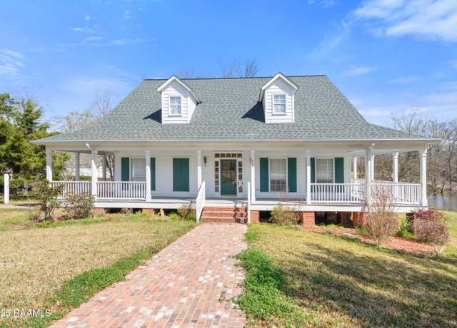 Property at 115 Tusk Cir, Carencro, LA 70520, 3 beds, 3 baths