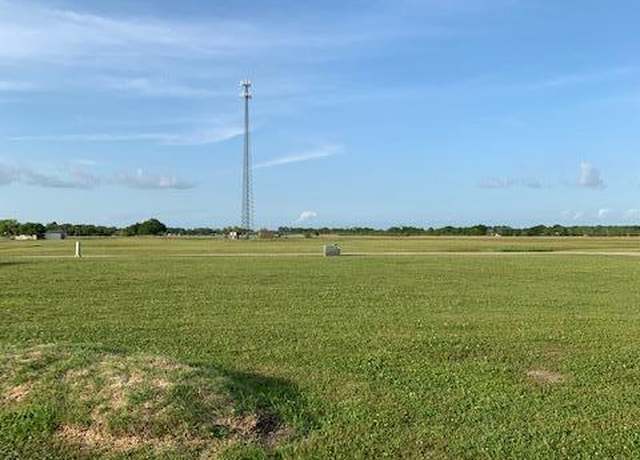 Property at 34 Teche Ridge Blvd, New Iberia, LA 70563