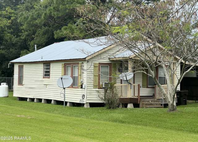 Property at 1701 Hollier Rd, Breaux Bridge, LA 70517, 2 beds, 1 bath