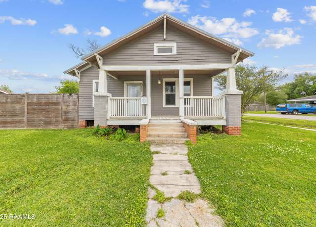 Property at 511 S Cunningham St, Rayne, LA 70578, 3 beds, 2 baths