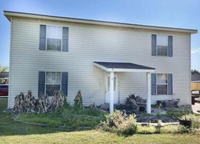 Property at 1003 School St, Breaux Bridge, LA 70517, 6 beds, 3 baths
