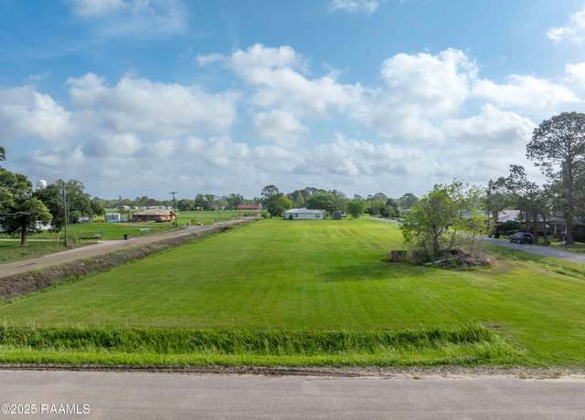 Property at 1023 Monnot Rd, Jeanerette, LA 70544