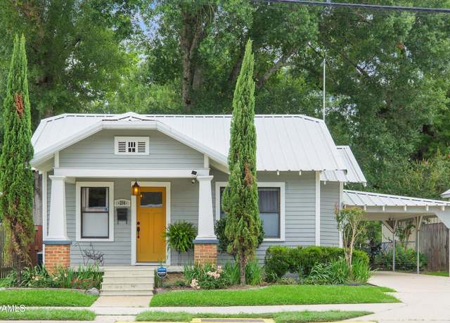 Property at 214 Rees St, Breaux Bridge, LA 70517, 1 bed, 1 bath