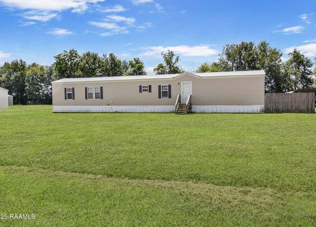 Property at 6801 Montgomery Rd, Maurice, LA 70555, 3 beds, 2 baths