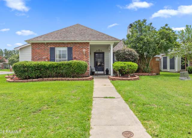 Property at 201 Pear Tree Cir, Broussard, LA 70518, 3 beds, 2 baths