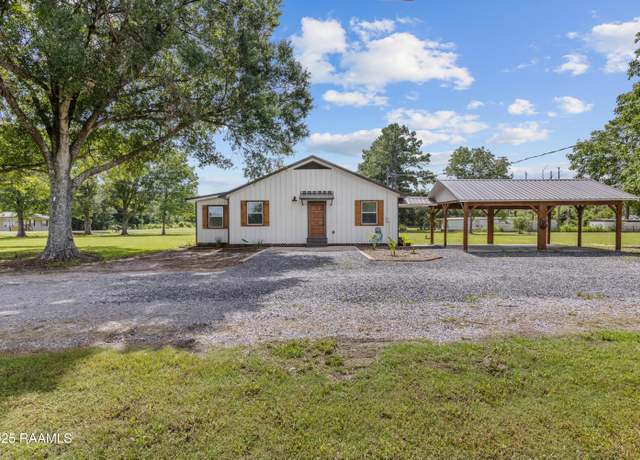Property at 1123a Sieber Rd, St. Martinville, LA 70582, 3 beds, 2 baths