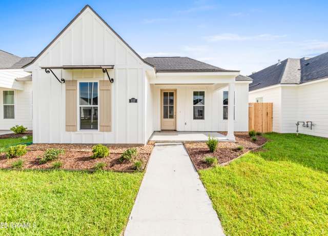 Property at 117 Grenadine Dr, Lafayette, LA 70506, 3 beds, 2 baths
