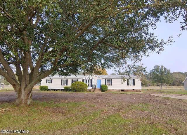 Property at 209 Rue Des Etoiles, Carencro, LA 70520, 4 beds, 2 baths