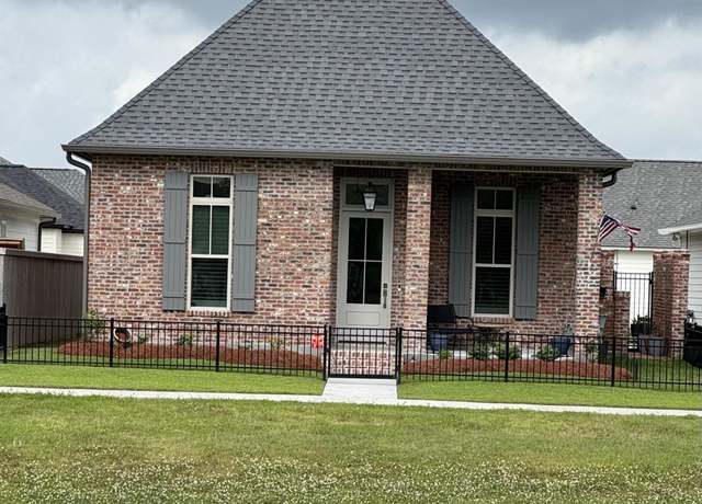 Property at 311 Villager Ave Unit C, Scott, LA 70583, 3 beds, 2 baths