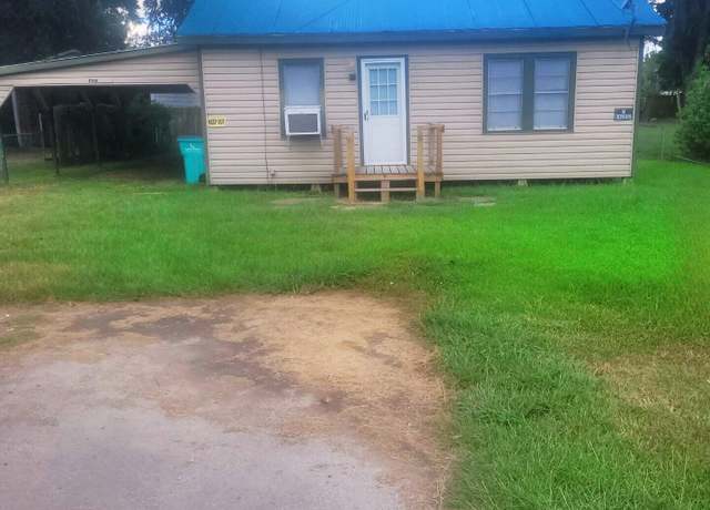 Property at 1138 Tate Cove Rd, Ville Platte, LA 70586, 3 beds, 2 baths
