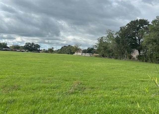 Property at 300 Blk E Broussard Rd, Lafayette, LA 70503