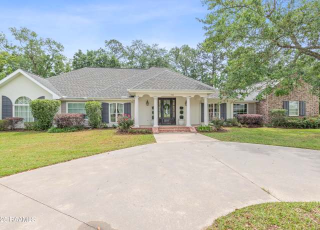 Property at 155 E Hoyt Ave, Crowley, LA 70526, 4 beds, 3.5 baths
