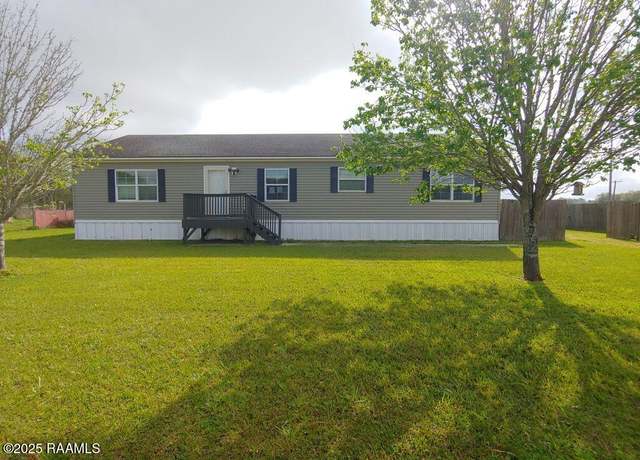 Property at 5969 Kennel Rd, Maurice, LA 70555, 3 beds, 2 baths