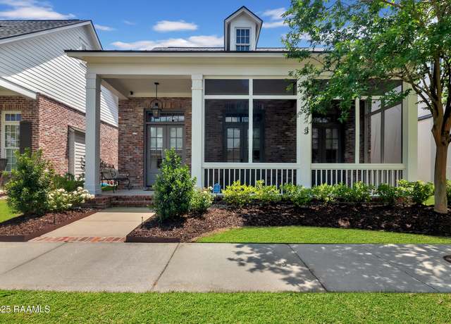 Property at 3132 Veranda View Ave, Baton Rouge, LA 70810, 3 beds, 2.5 baths