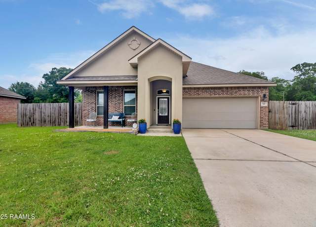 Property at 101 Amaya Ave, Youngsville, LA 70592, 4 beds, 2 baths