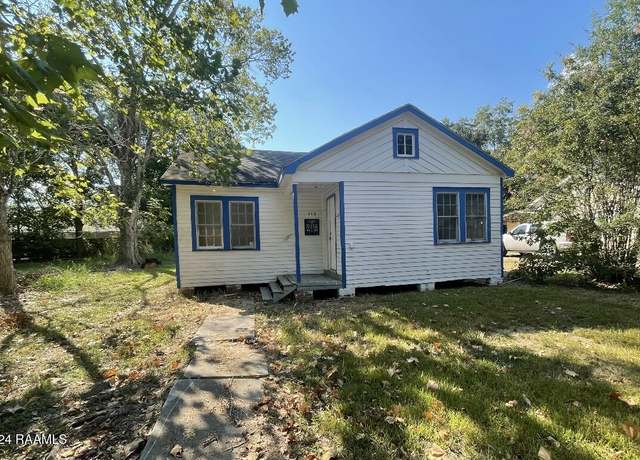 Property at 410 Laran St, Ville Platte, LA 70586, 2 beds, 1 bath