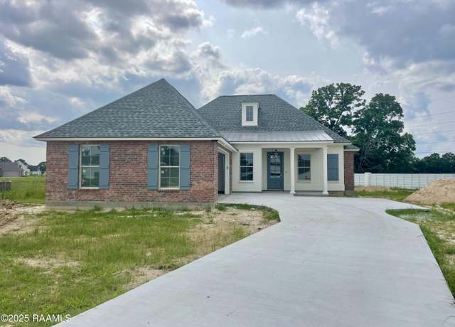 Property at 110 Candy Cane Ln, Youngsville, LA 70592, 4 beds, 3 baths