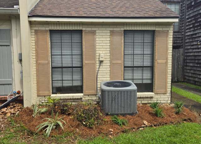 Property at 202 Long Plantation Blvd Unit C, Lafayette, LA 70508, 2 beds, 2 baths