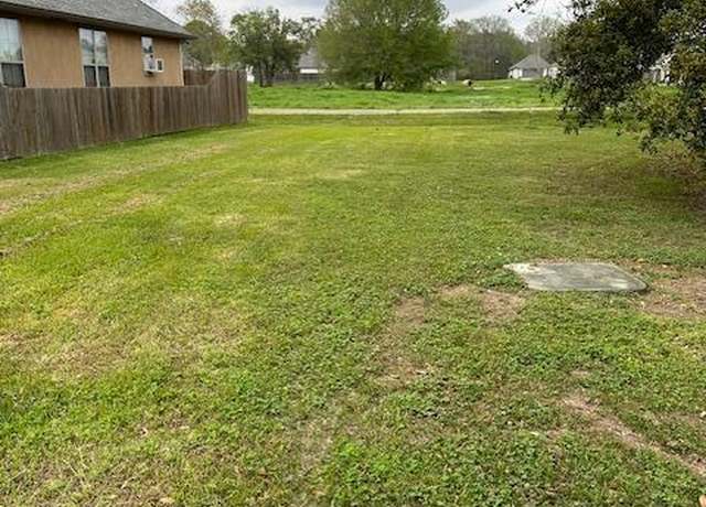 Property at 136 Chimney Rock Blvd, Lafayette, LA 70508