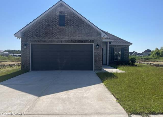 Property at 120 Brattle Ct, Lafayette, LA 70506, 3 beds, 2 baths